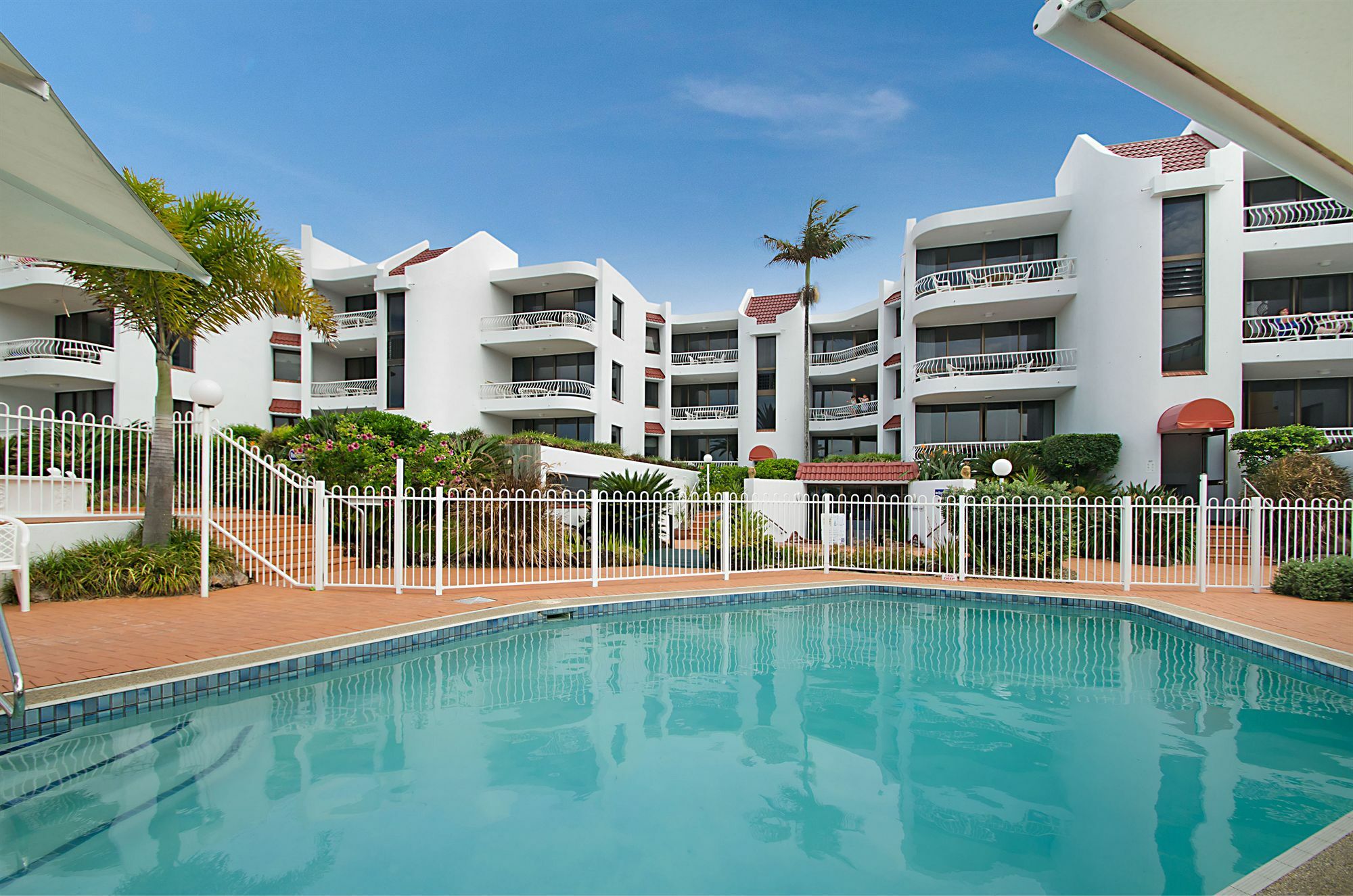 Alexandria Apartments Alexandra Headland Buitenkant foto