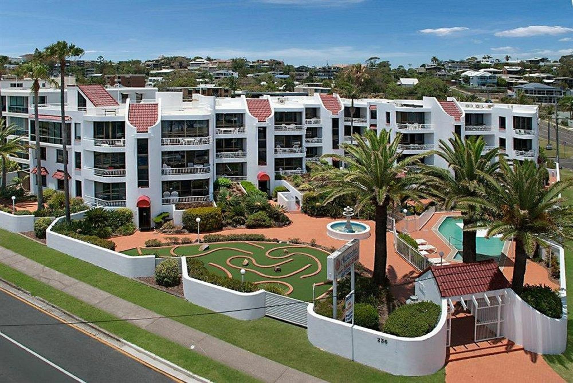 Alexandria Apartments Alexandra Headland Buitenkant foto